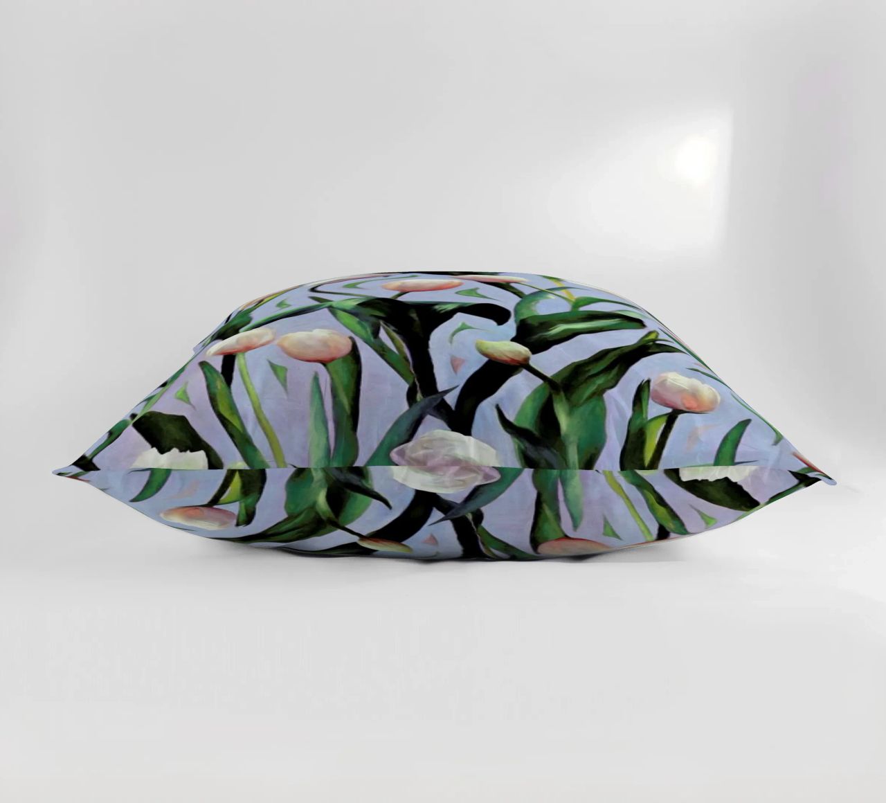 Waiting On The Blooming – Tulip Pattern cuscino da Micklyn Le Feuvre