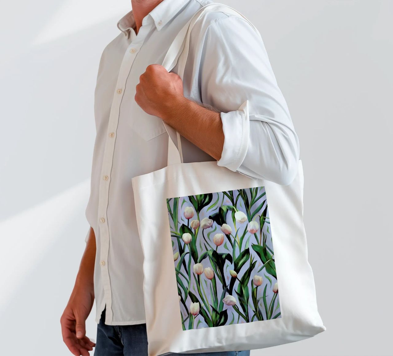 Waiting On The Blooming – Tulip Pattern borsa in juta da Micklyn Le Feuvre