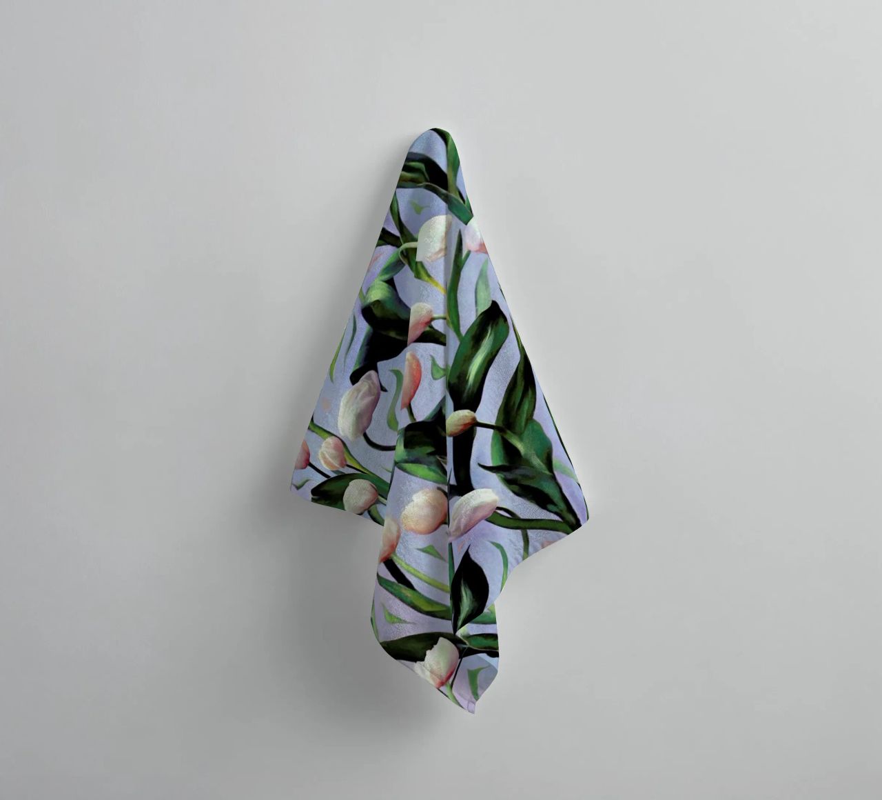 Waiting On The Blooming – Tulip Pattern asciugamano da bagno da Micklyn Le Feuvre