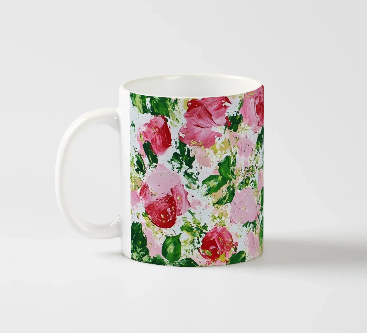 Rose astratte, rosa e verde tazza in ceramica da IamHomeStudio