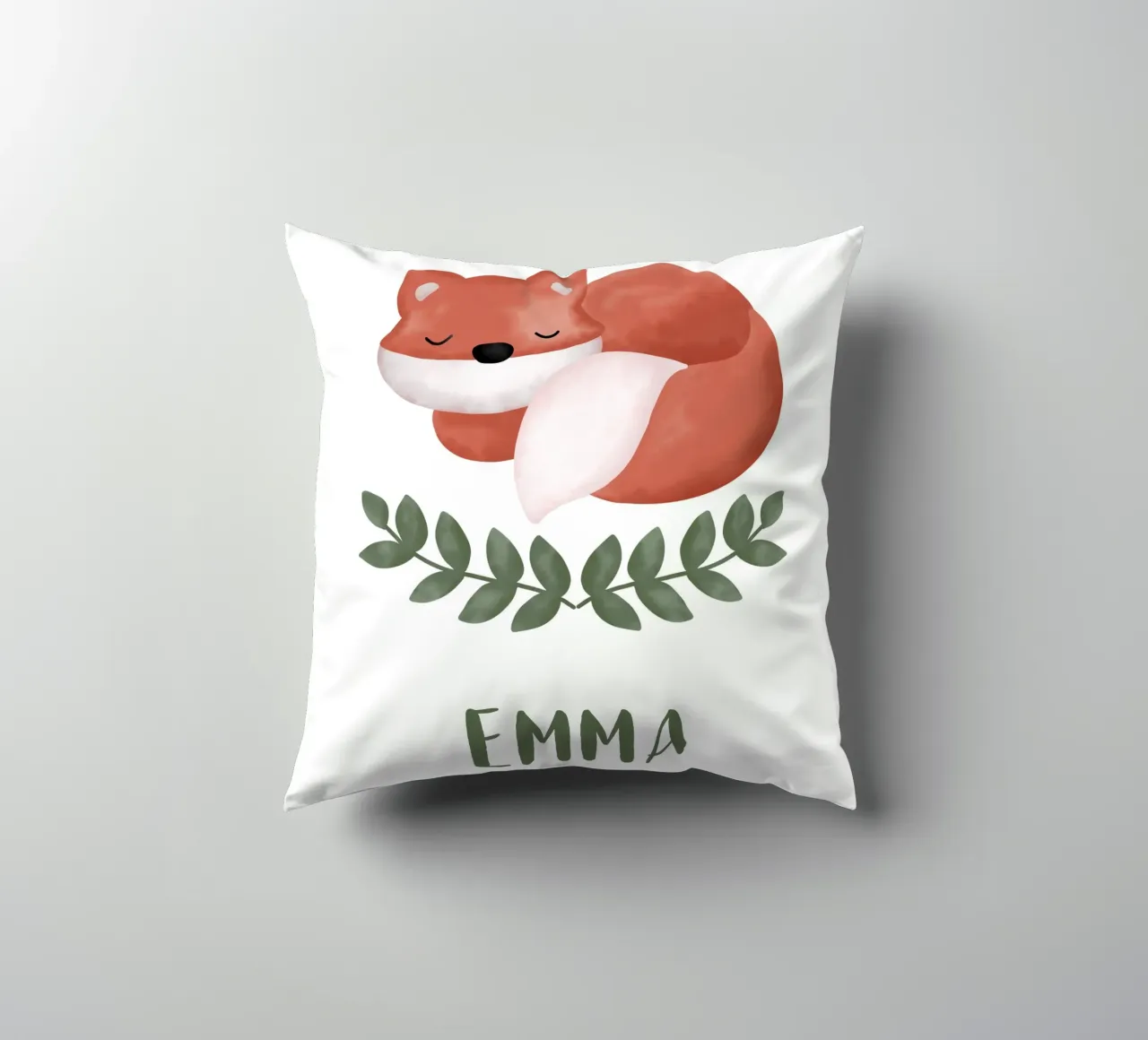 Schlafender Fuchs mit Name Kissen von BAINAI KIDS