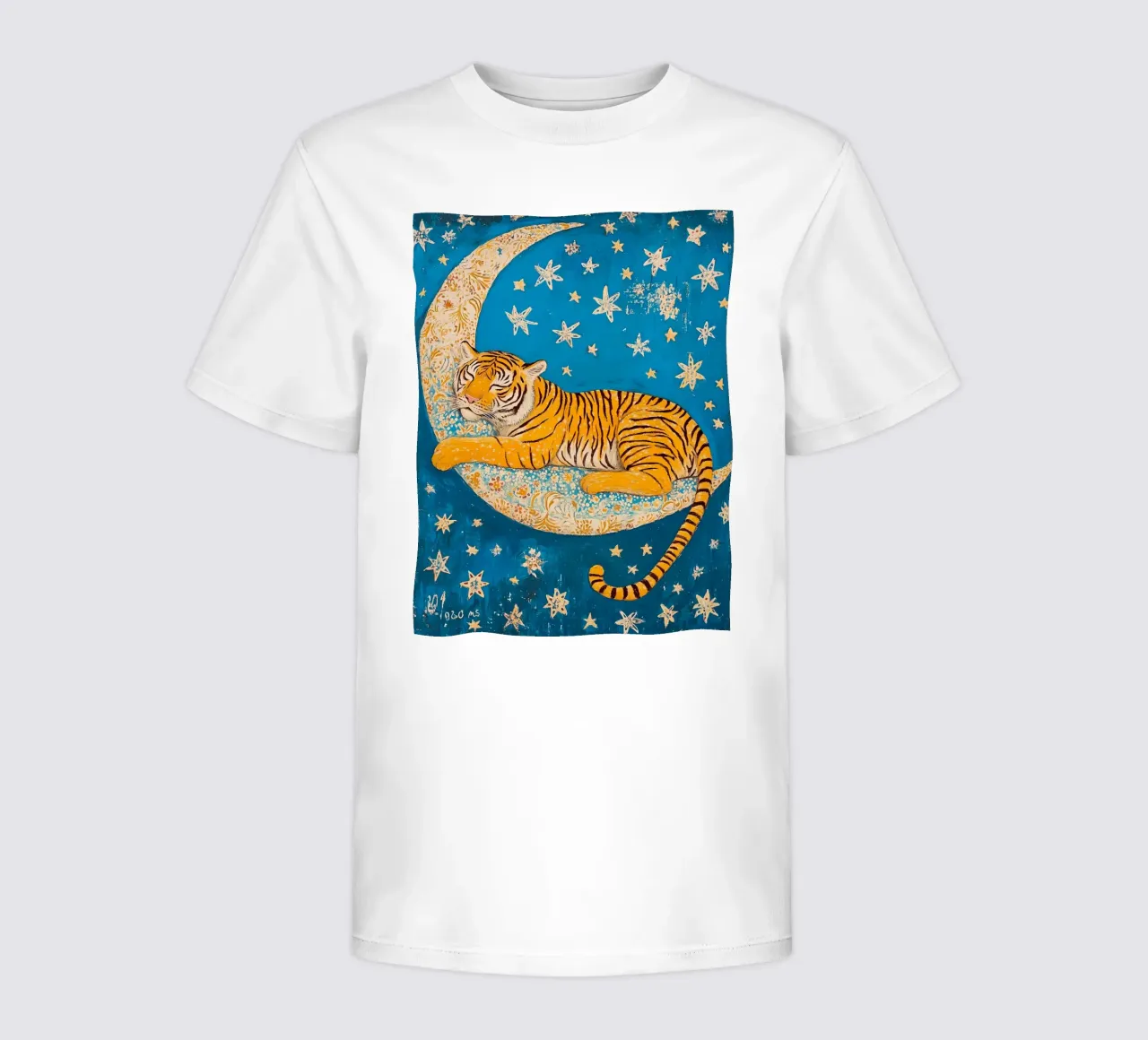 Slapende tijger kinder t-shirt van IamHomeStudio