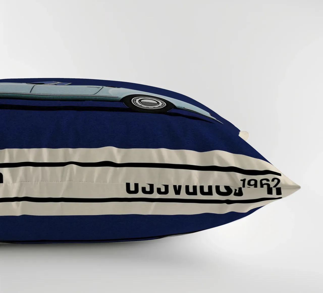 Il sorpasso movie car cuscino da TheArtstudio