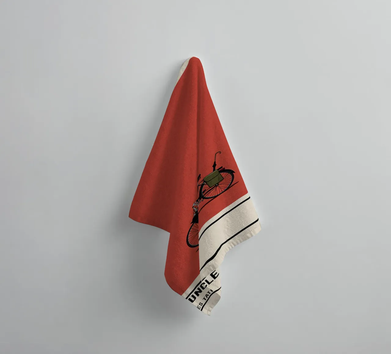 Mon Oncle bike movie asciugamano da bagno da TheArtstudio