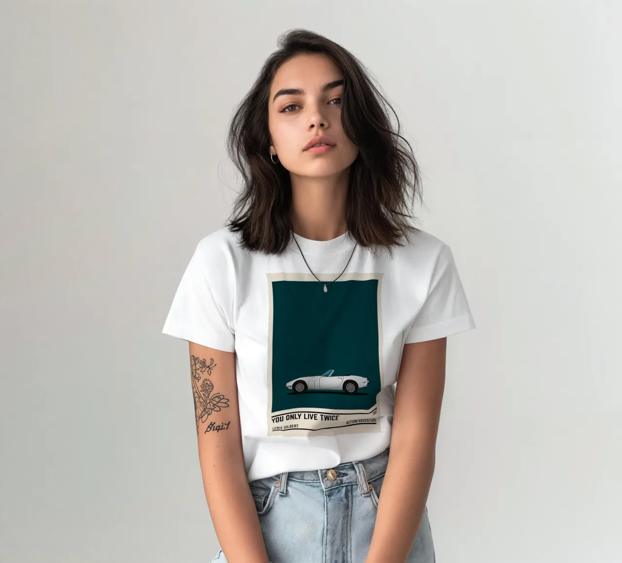 You Only Live Twice movie car t-shirt da TheArtstudio