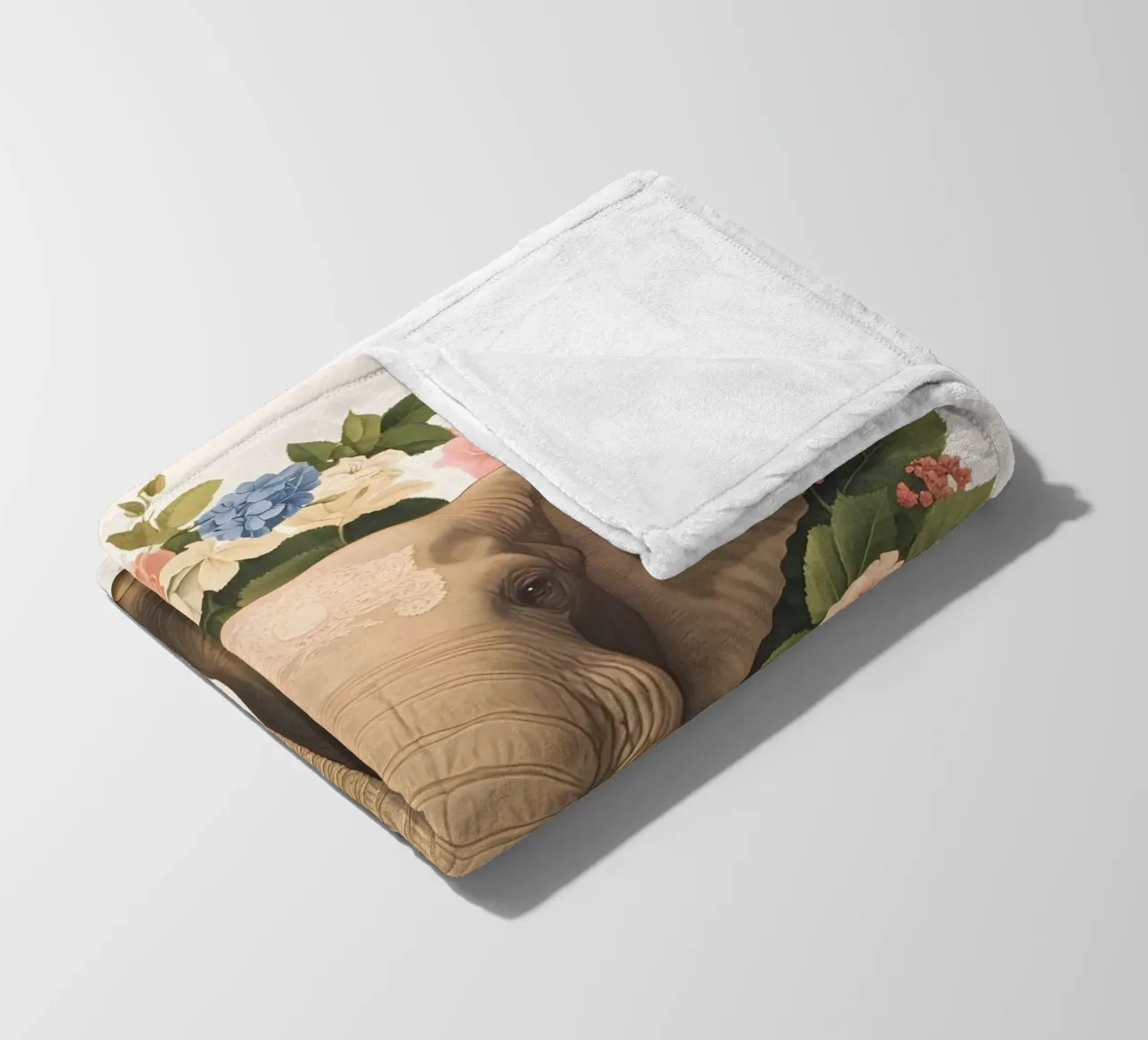 Elefante con fiori coperta in pile da IamHomeStudio