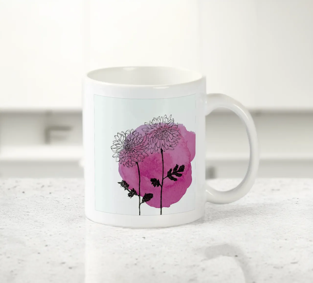 Chrysanthemum tazza in ceramica da Morgan Kendall