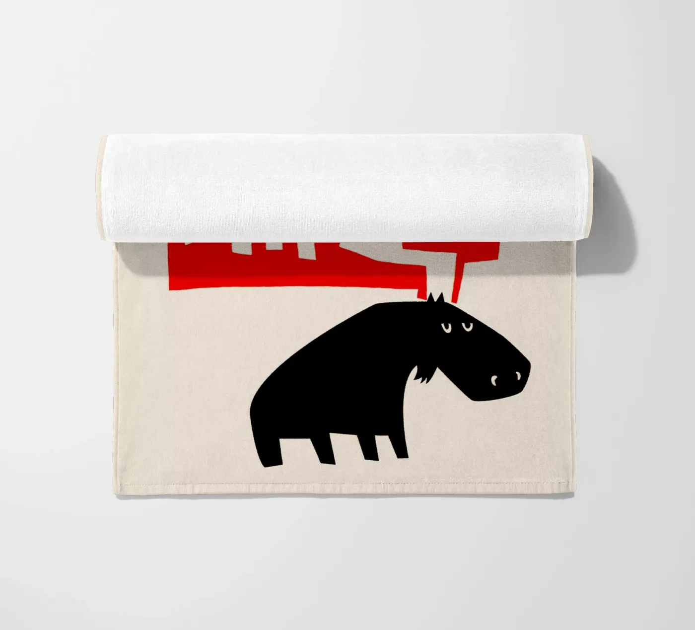 Grumpy Moose serviette de plage de Fox & Velvet