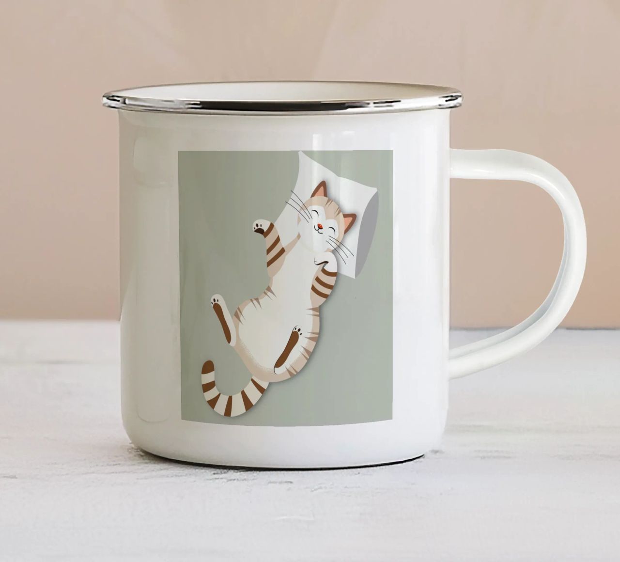 Gatto rilassato con cuscino - Accogliente design animale tazza in smalto da namosh