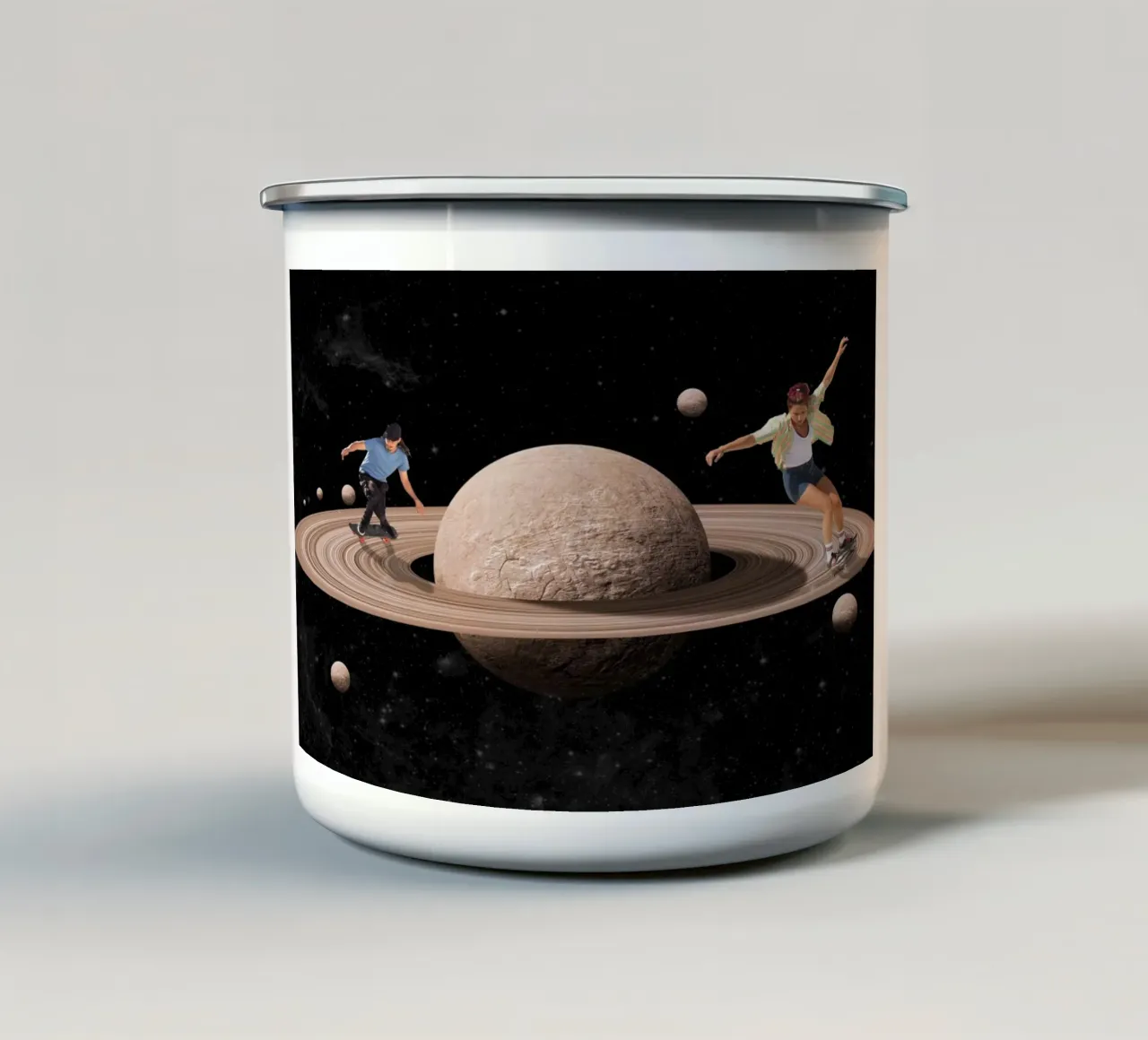 Pattinare nello spazio tazza in smalto da Urban Art Draw