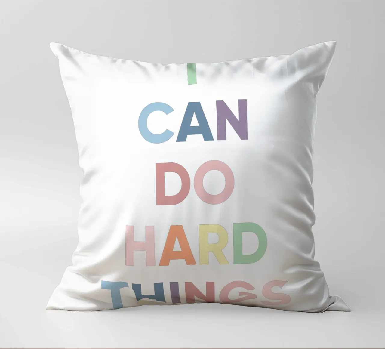Je peux faire des choses difficiles, Affirmation Rainbow Print coussin de Little Lola