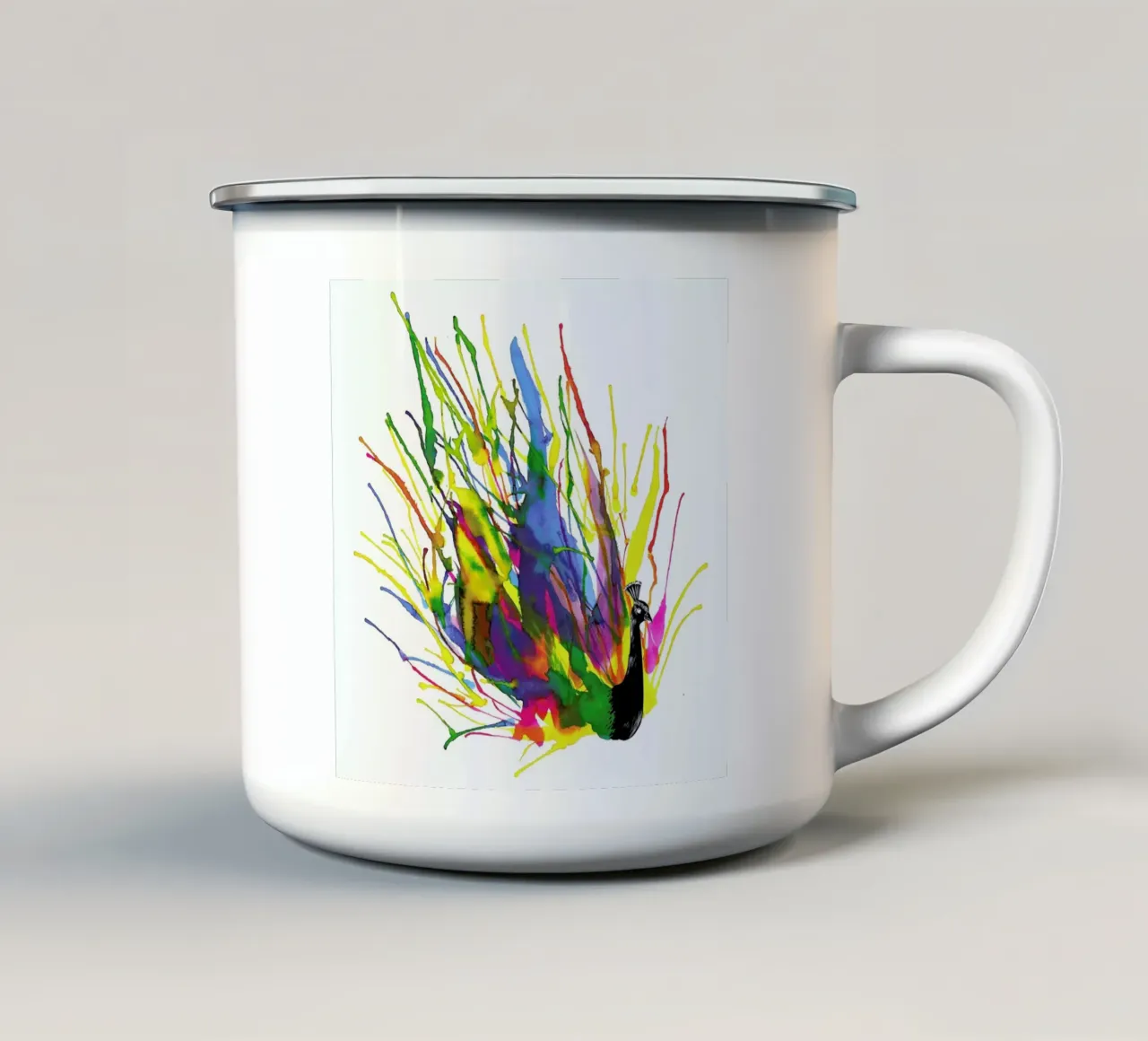 Colorful Peacock tazza in smalto da Tobe Fonseca