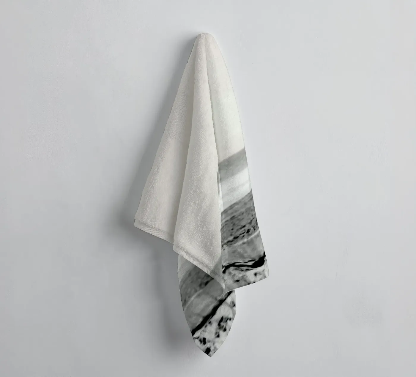 Ladylike Handtuch von Sophie Etchart