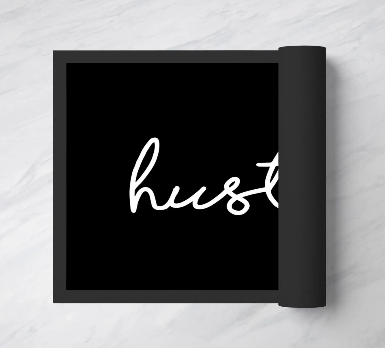 Design tipografico Hustle in bianco e nero monocromatico zerbino da THE MOTIVATED TYPE