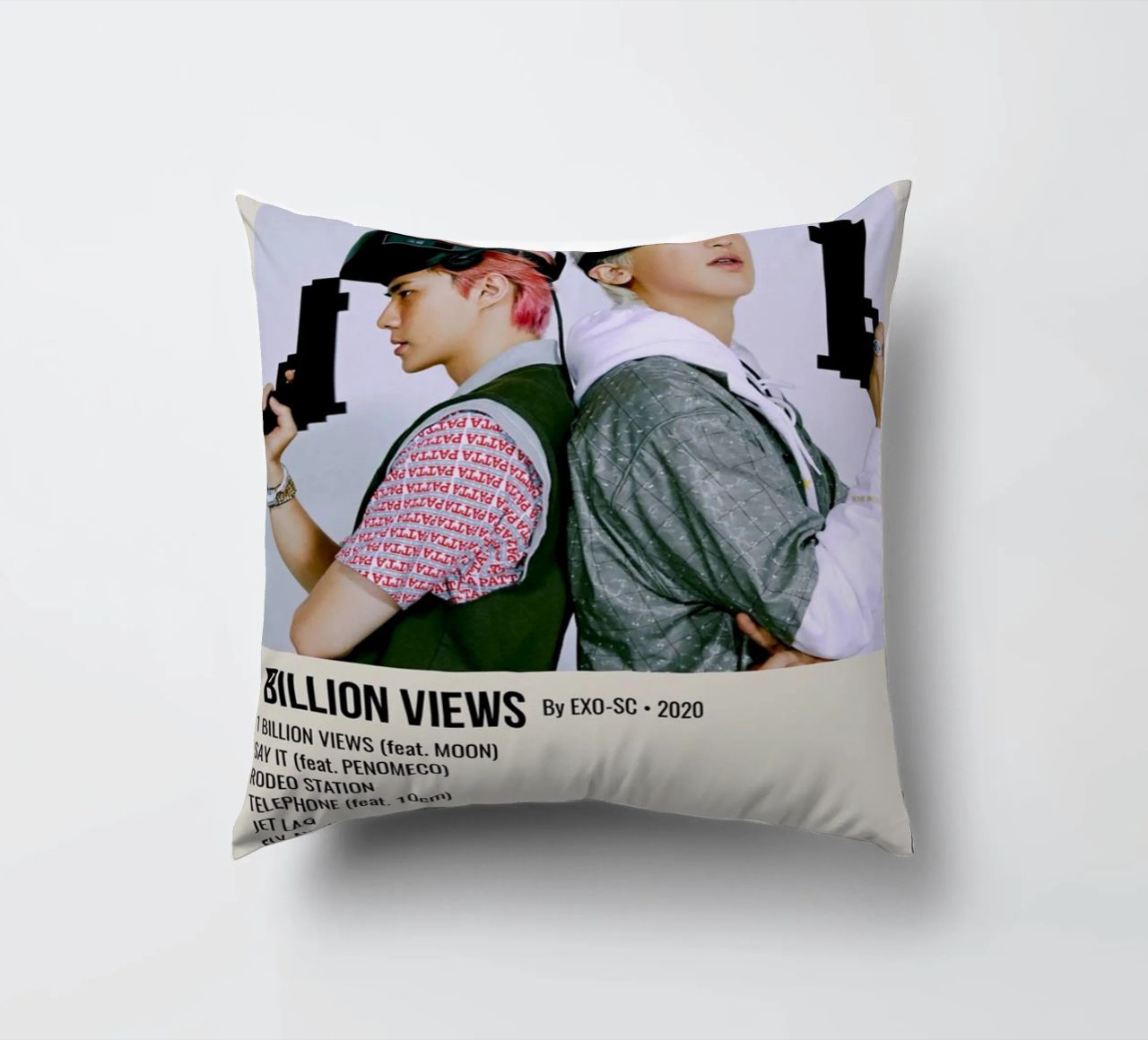 1 BILLION VIEWS By EXO-SC-2020 cuscino da SoundStudio