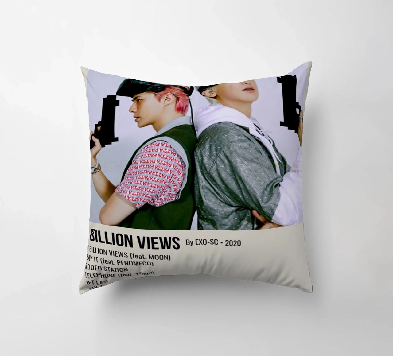 1 BILLION VIEWS By EXO-SC-2020 cuscino da SoundStudio