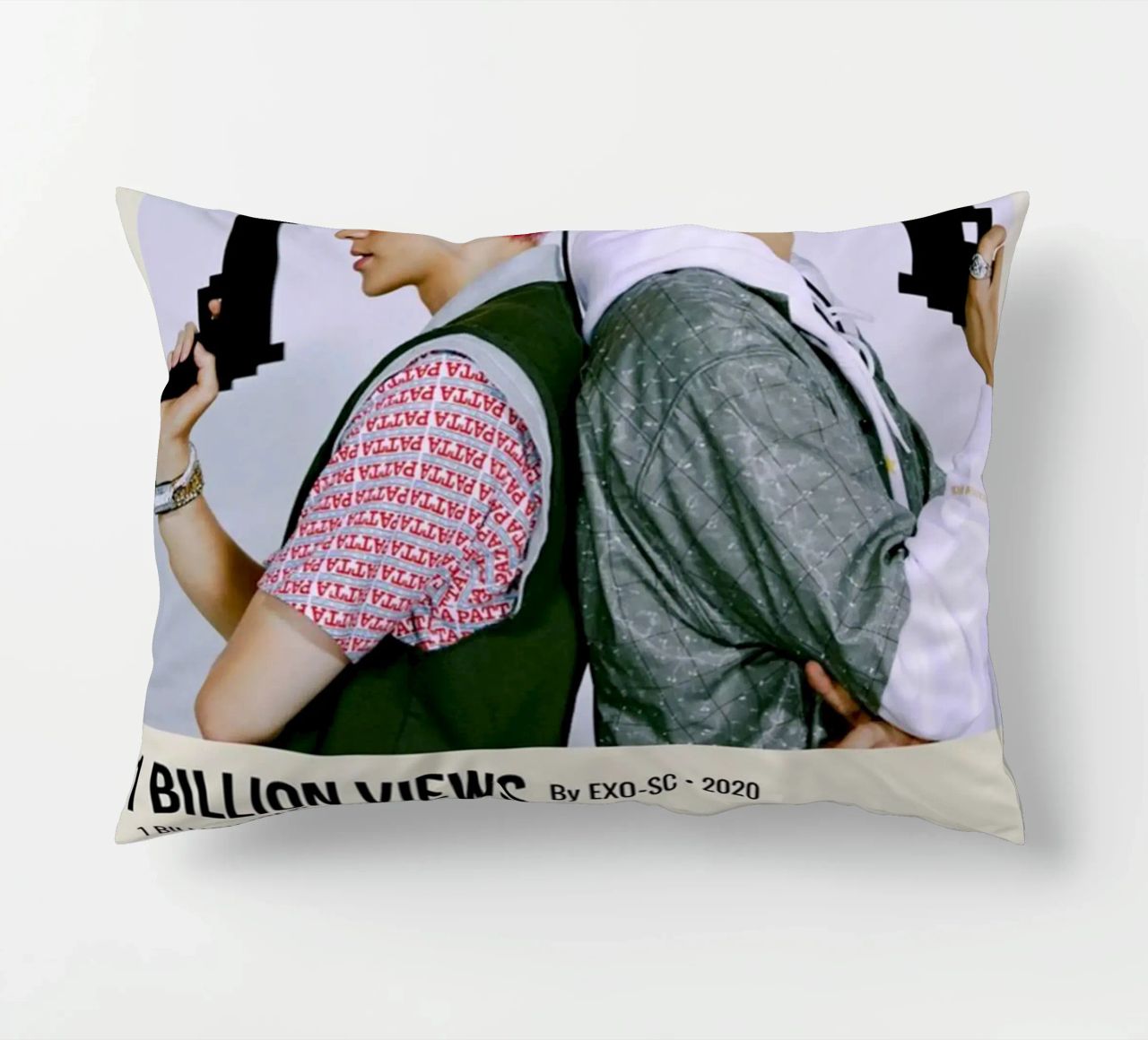 1 BILLION VIEWS By EXO-SC-2020 cuscino da SoundStudio