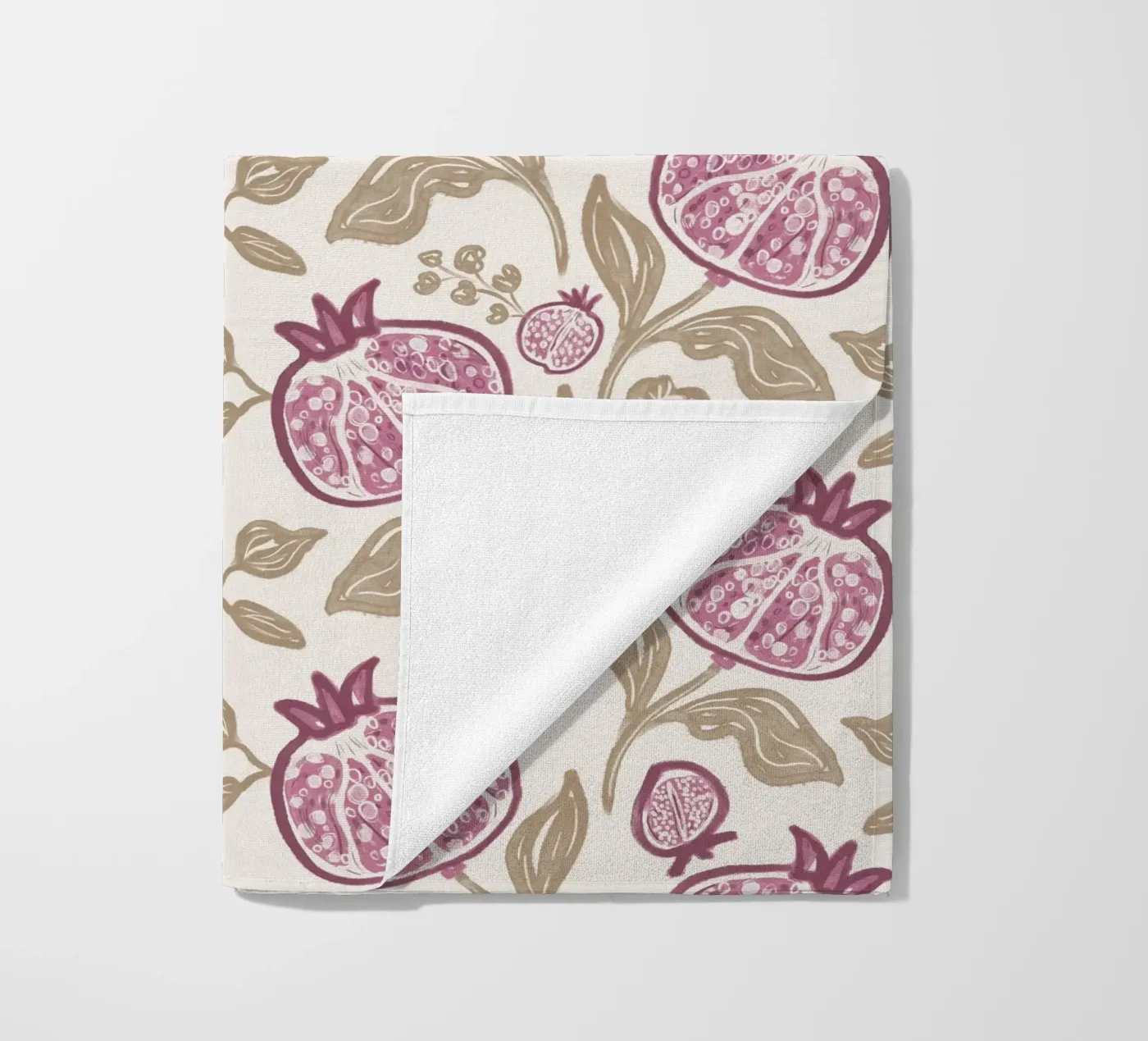 Pink Pomegranates Pattern strandhanddoek van anisillustration