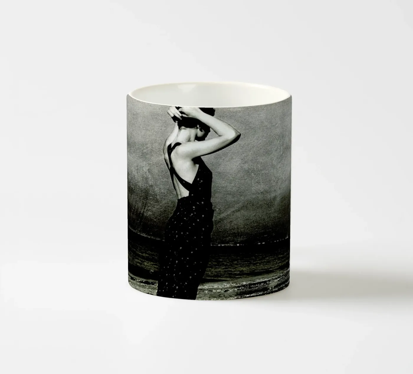 Pacific ceramic mug by Sophie Etchart