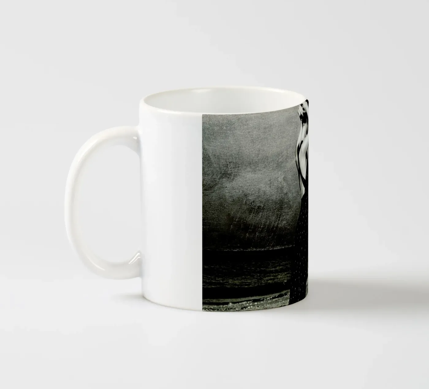 Pacific ceramic mug by Sophie Etchart