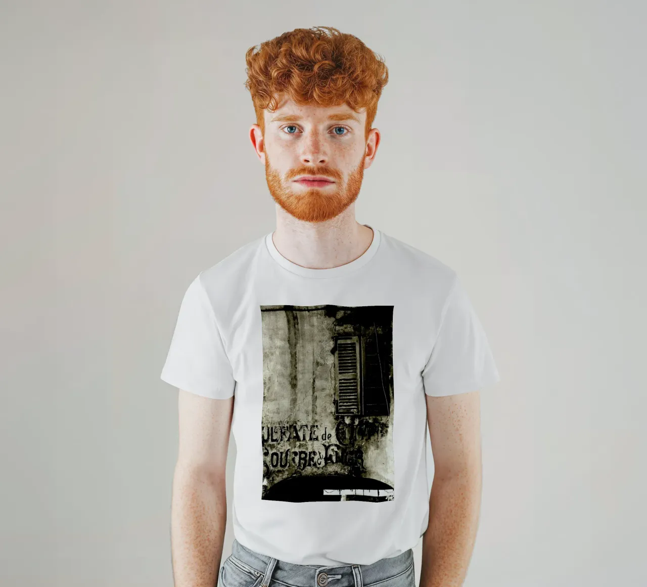 Past So Close t-shirt da Sophie Etchart