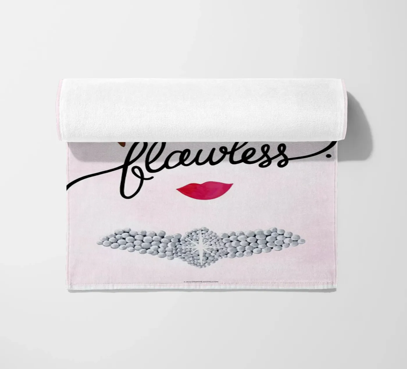 Flawless Audrey telo mare da Nour Tohme