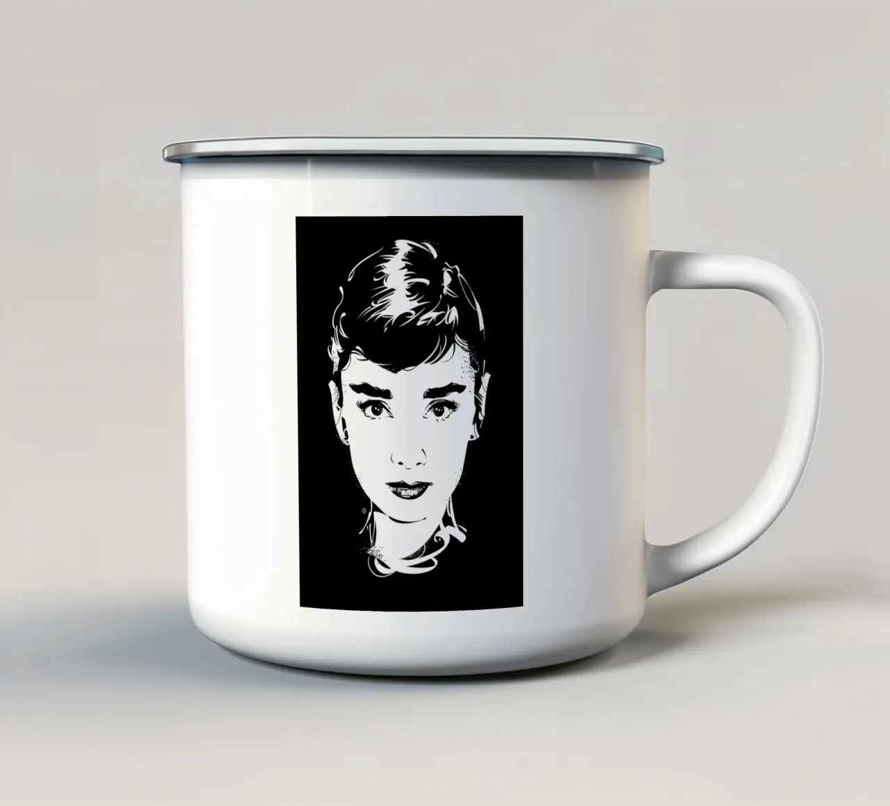 Audrey Hepburn tazza in smalto da nabakumov
