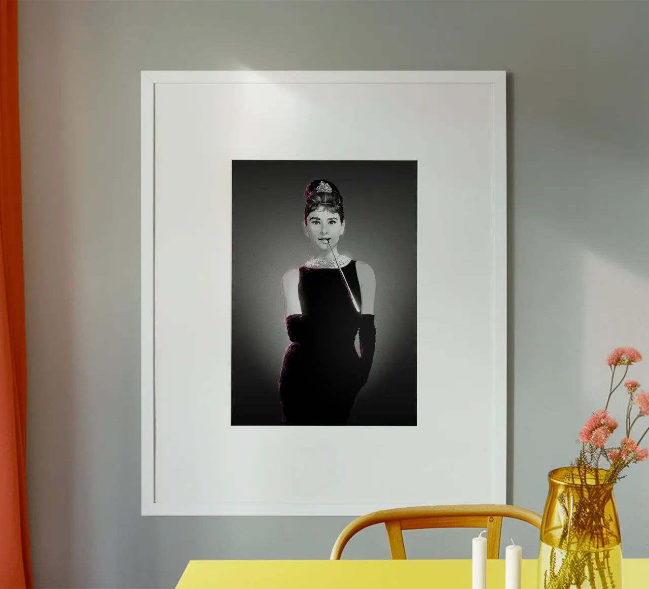 Audrey Hepburn poster con telaio in alluminio da nabakumov