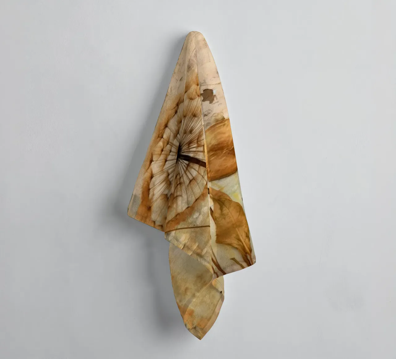 Geometria della natura in oro asciugamano da bagno da Modern Muse