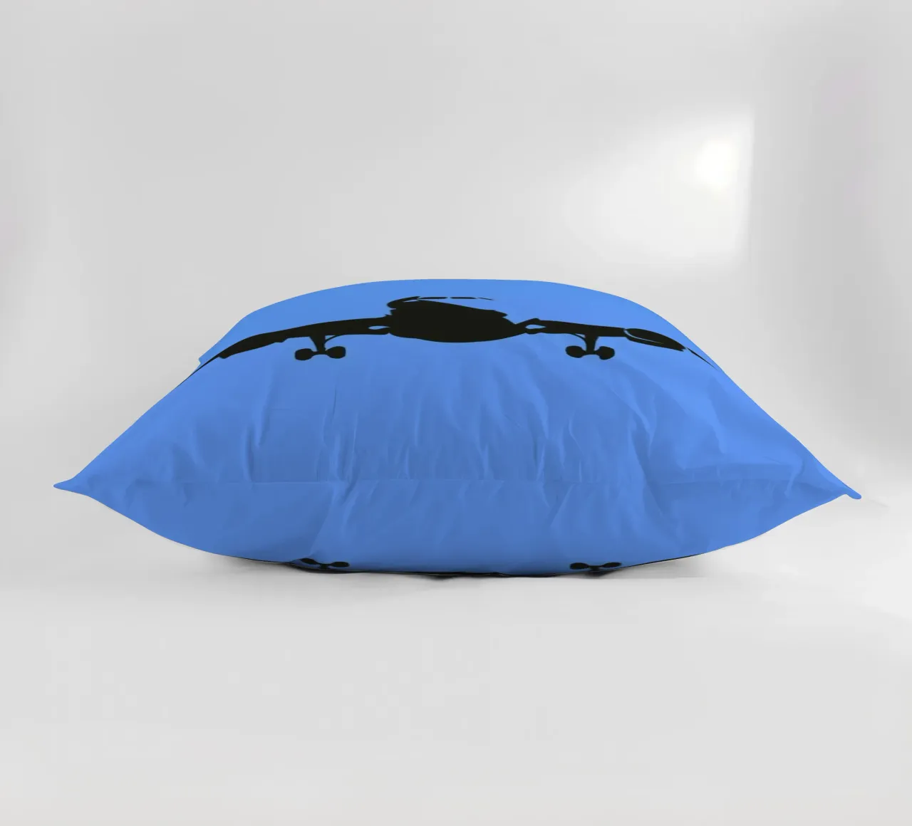 Fly With A Color cuscino da 08left