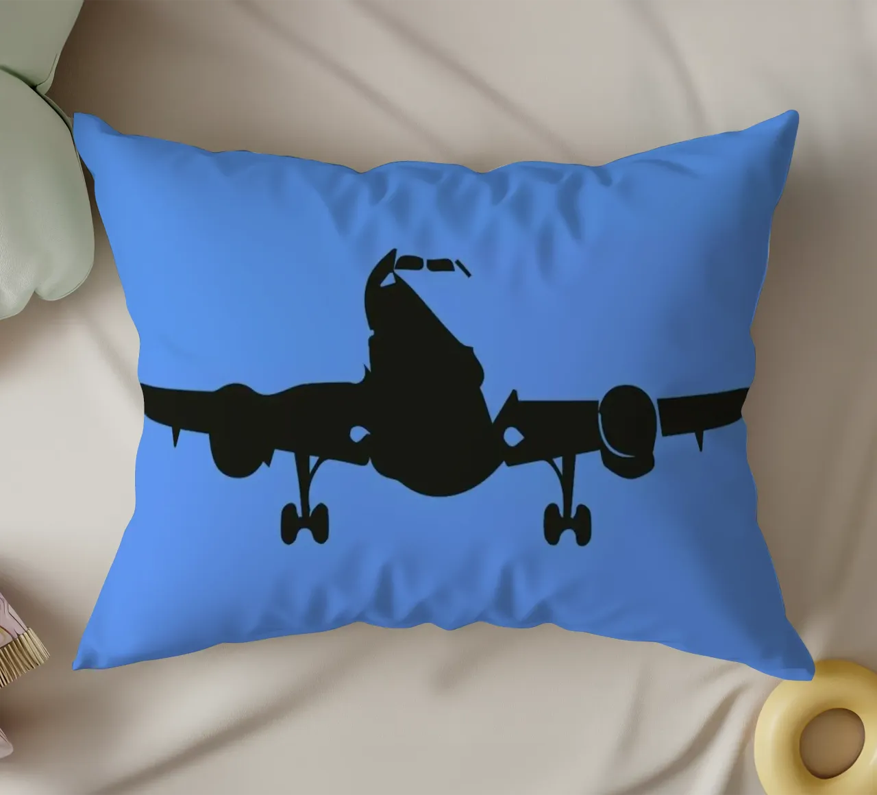 Fly With A Color cuscino da 08left