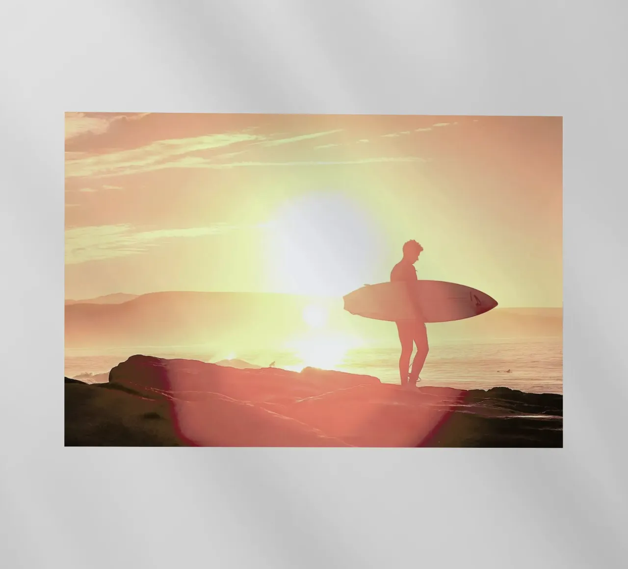 Early Surf x Anchor Point pellicola backlit da Philipp Reinhard