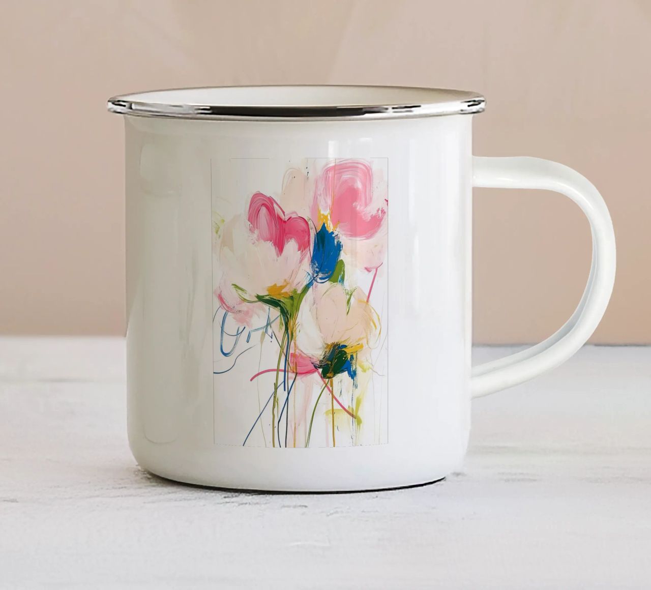 Abstrakte rosa Blumen Emaille Tasse von Olga Wildrose