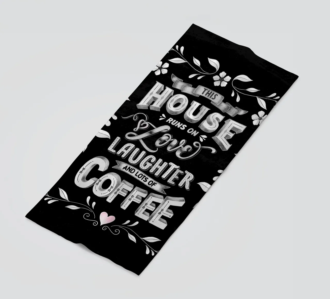Kreide Lettering: Questa casa funziona con l'amore, le risate e il caffè telo mare da CalliLetters