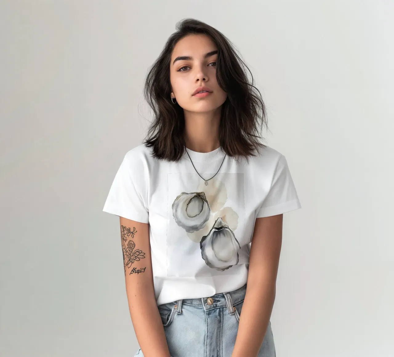 Conchiglie di ostriche t-shirt da IamHomeStudio