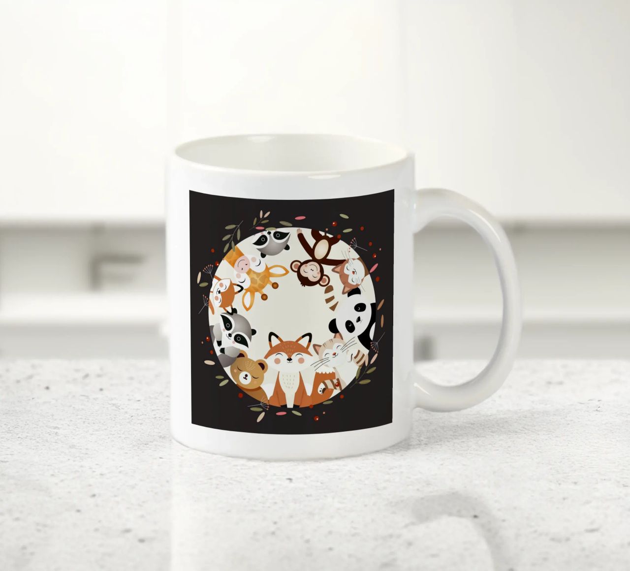 Des amis animaux joyeux dans un design circulaire mug en céramique de namosh