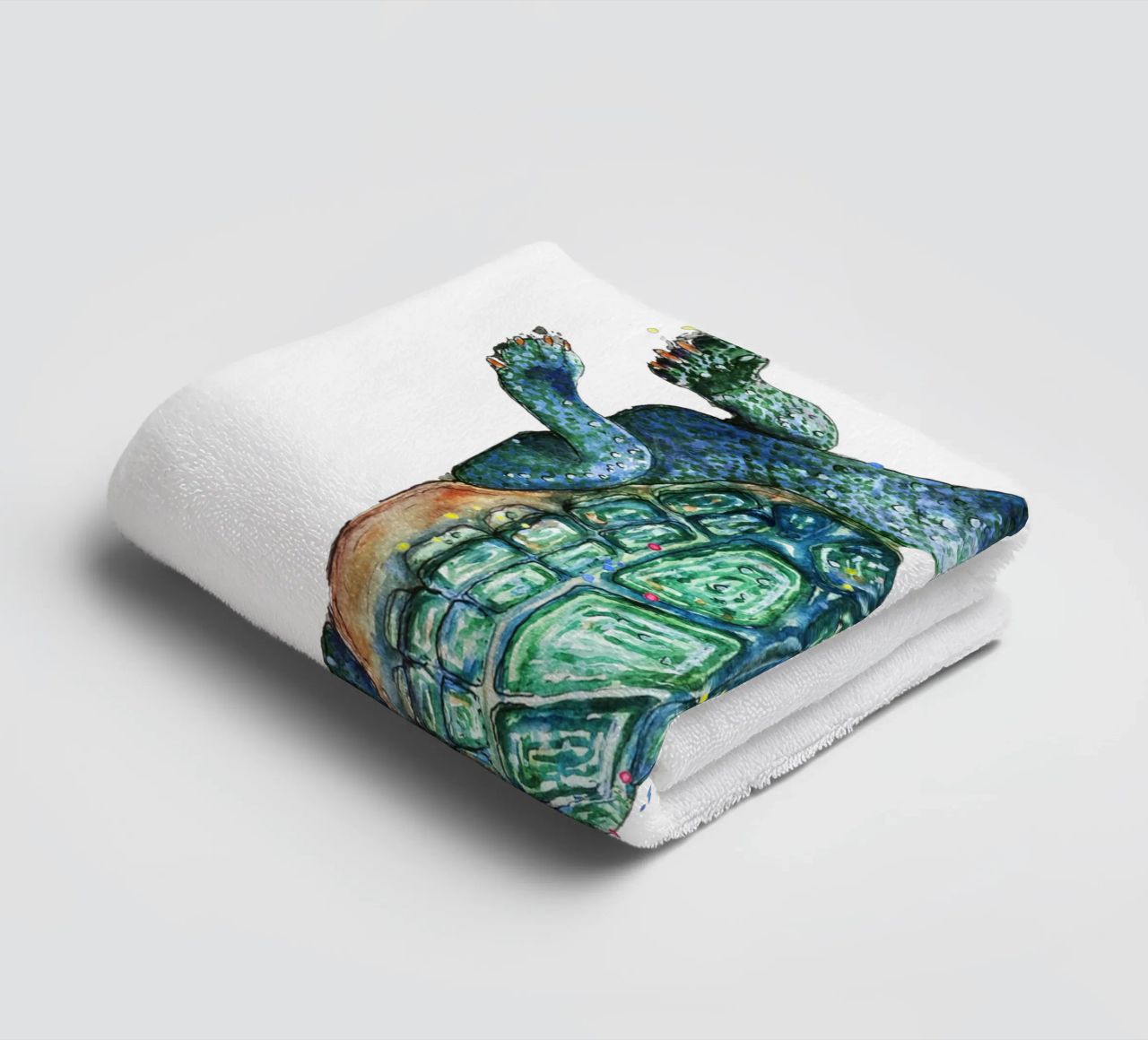 Turtle playing with a Butterfly towel by Illustration Raissa Oltmanns