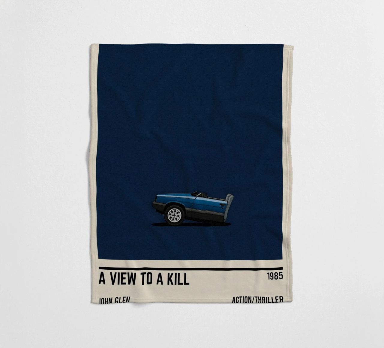 A View to a Kill car coperta in pile da TheArtstudio