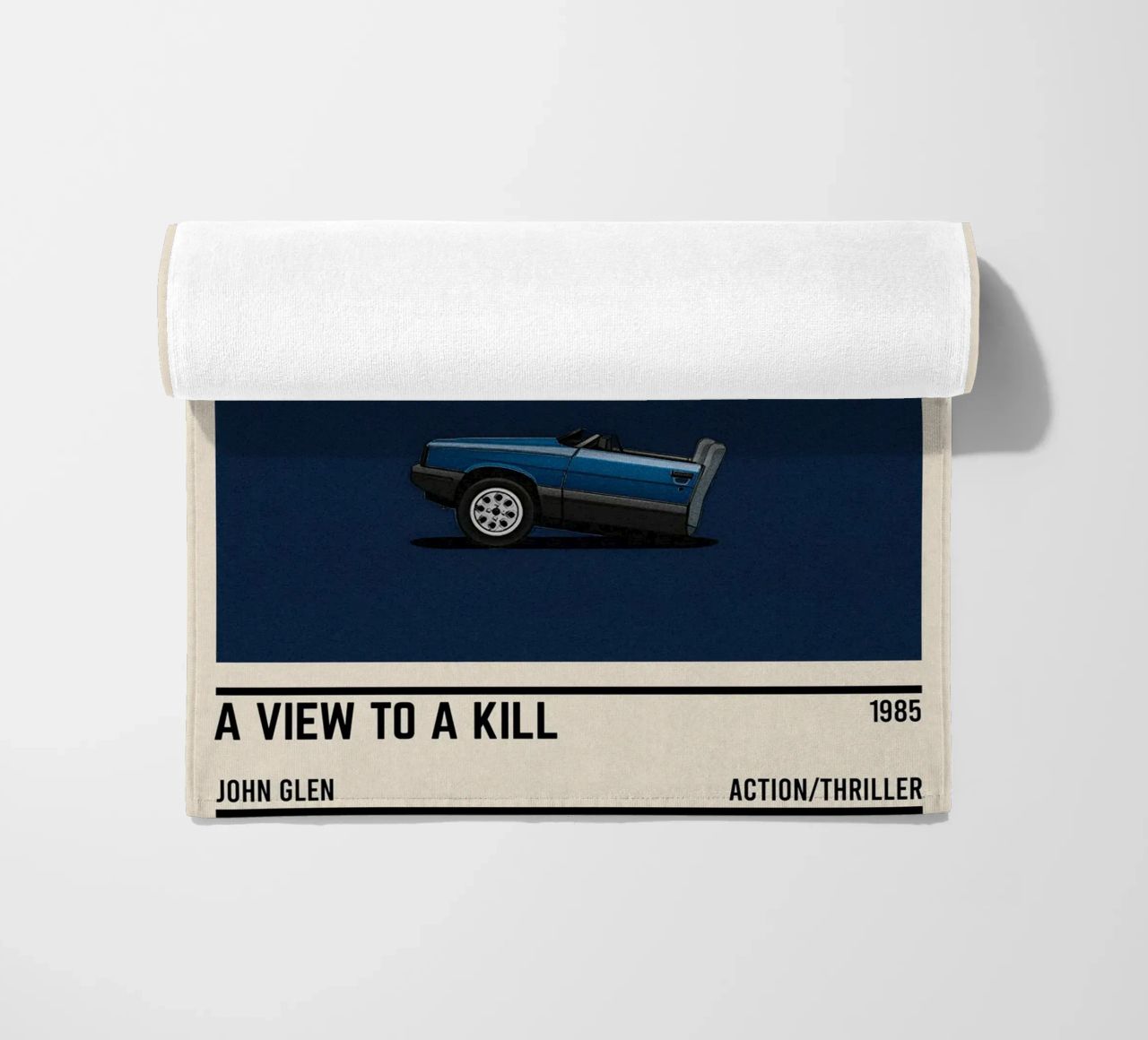 A View to a Kill car telo mare da TheArtstudio