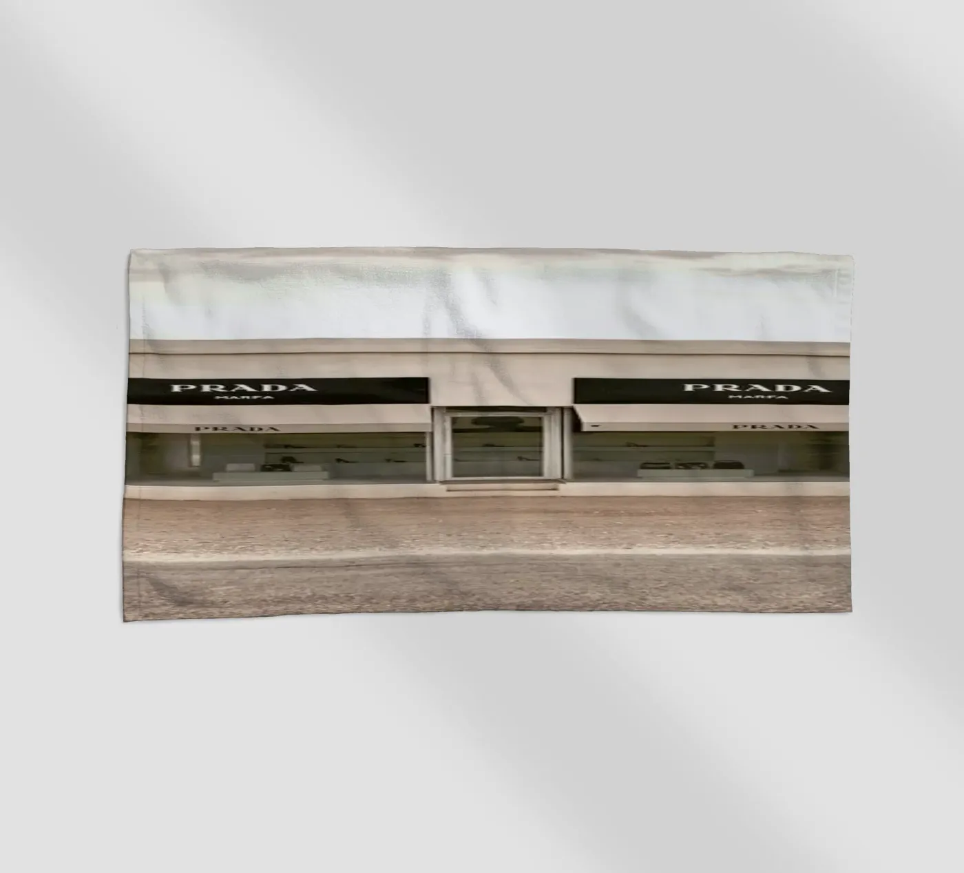 Prada Marfa telo mare da Marc Gruninger