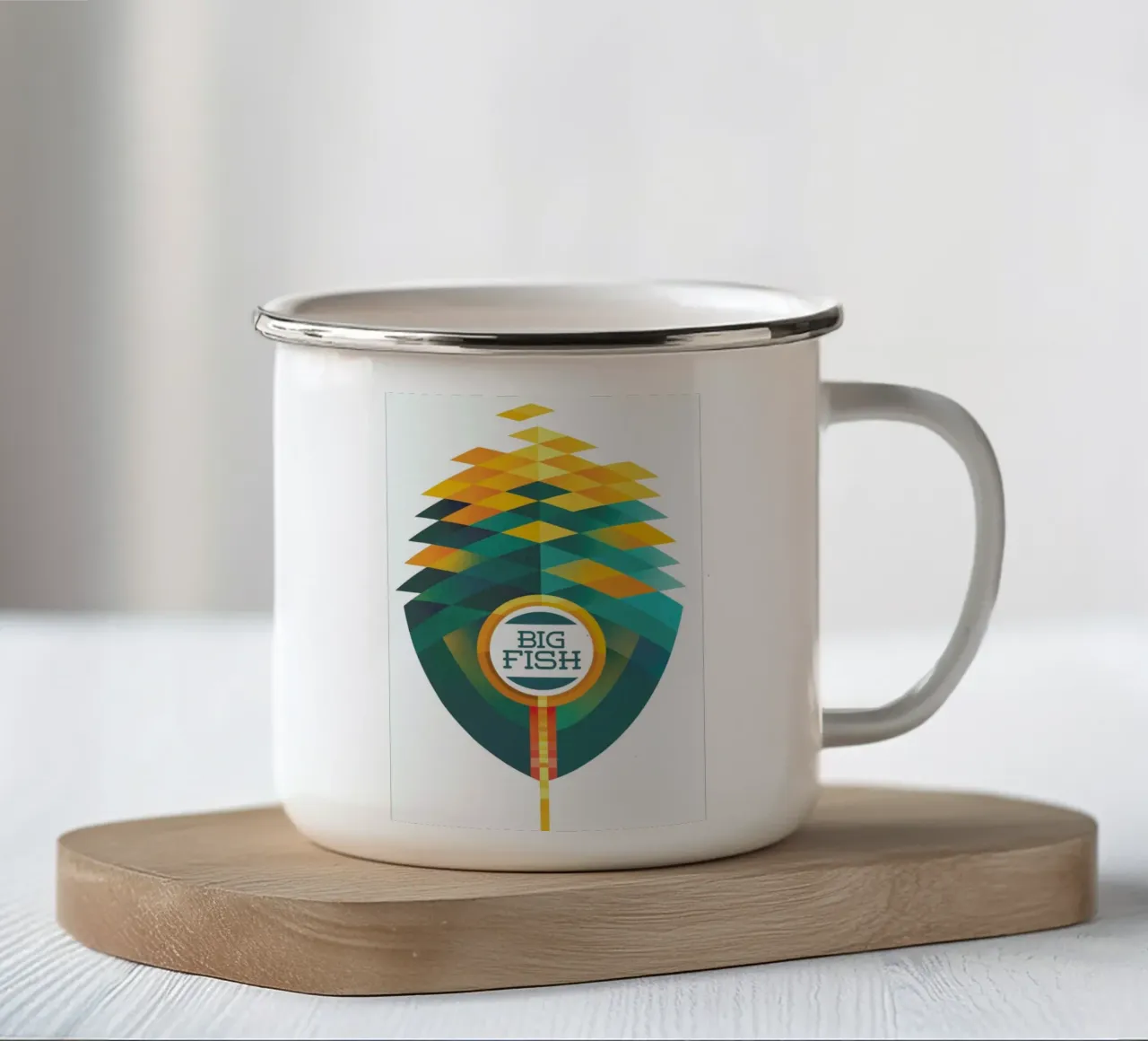 Big Fish tazza in smalto da Sean Loose