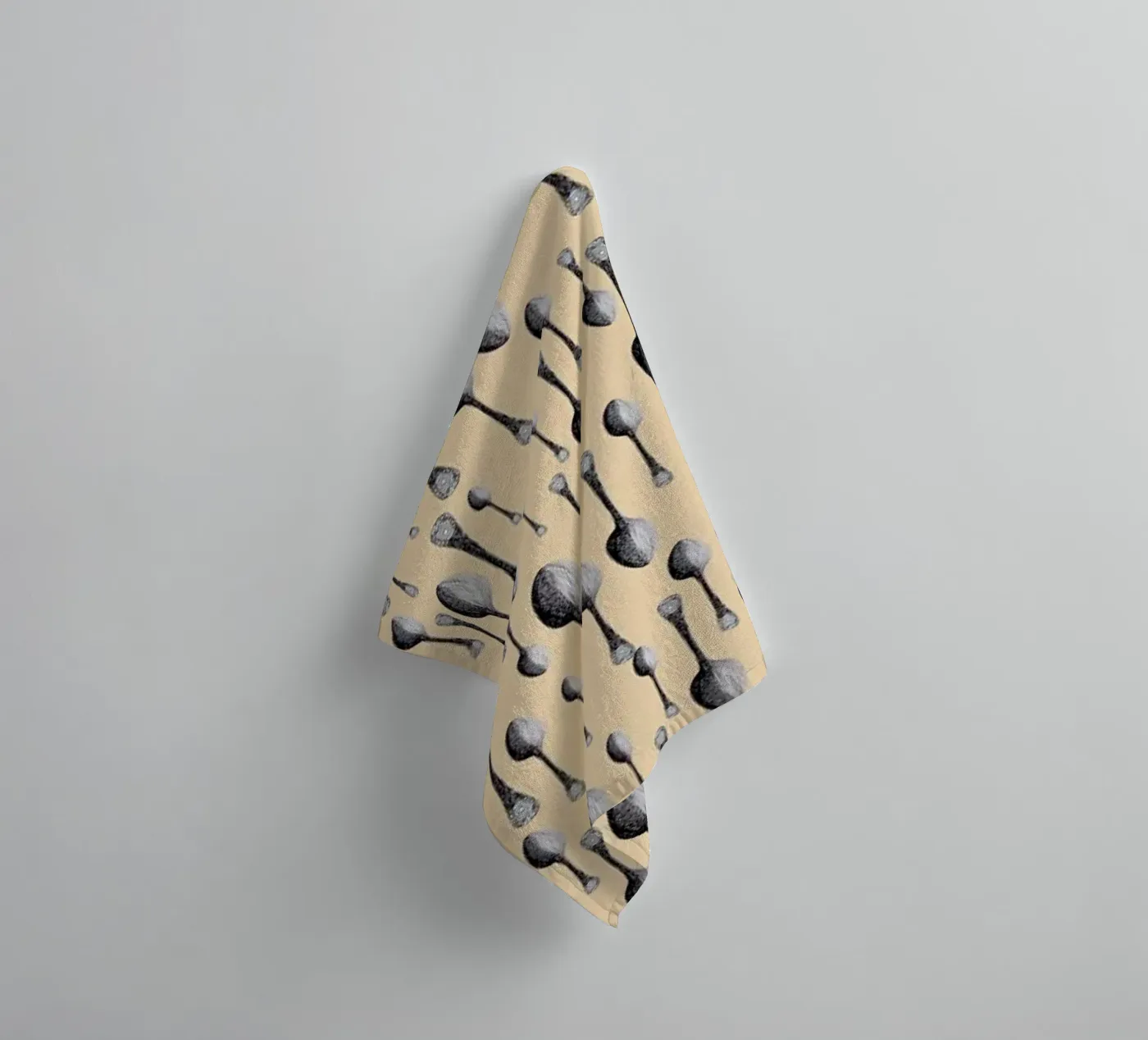 Spoon towel by Giulio Iurissevich