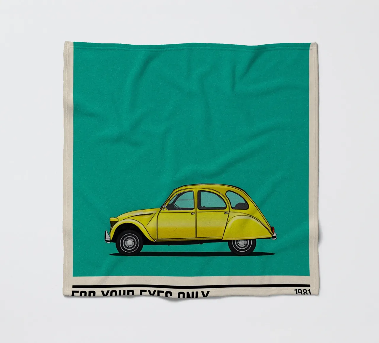 For your eyes only car coperta in pile da TheArtstudio