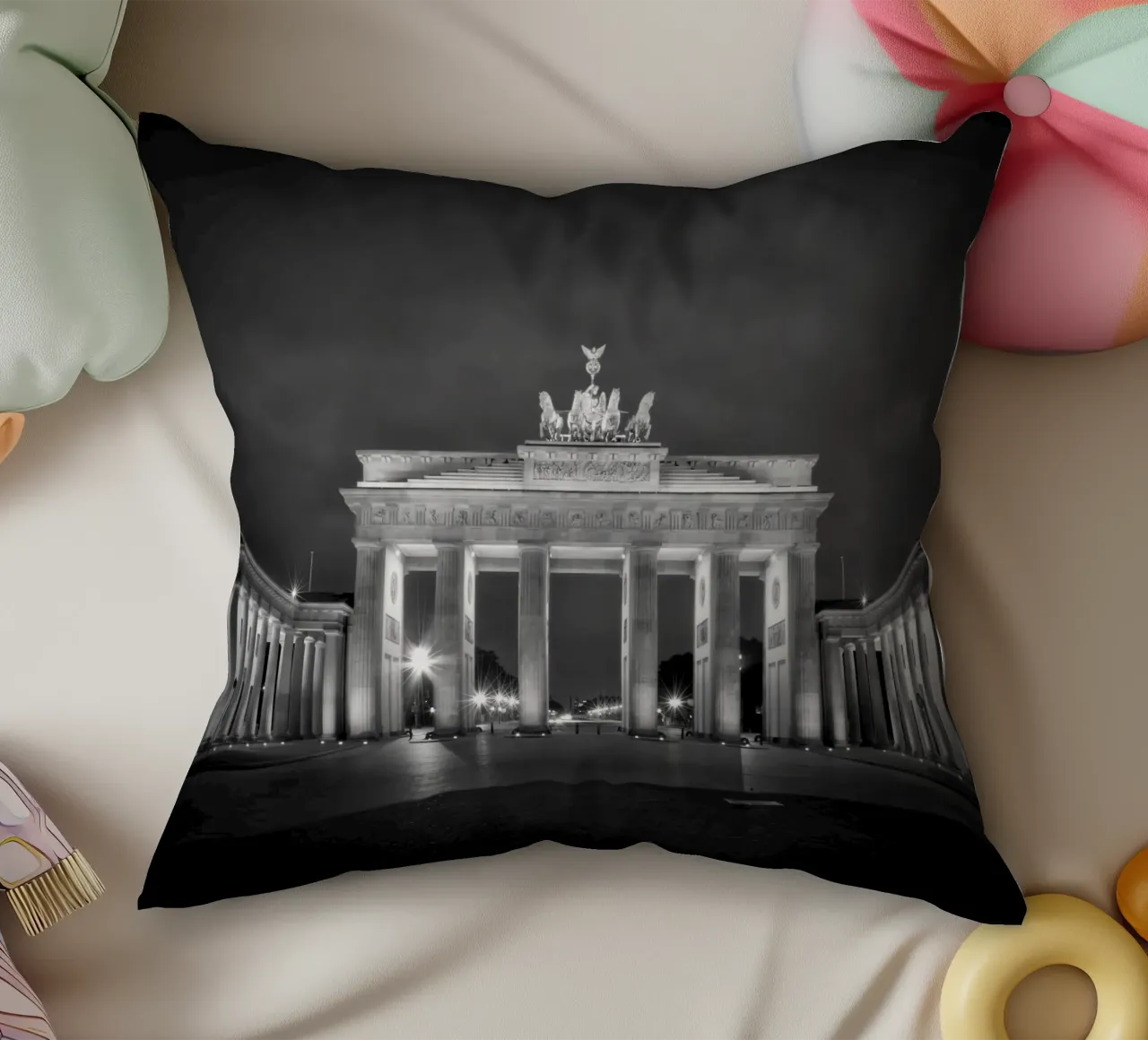Porta di Brandeburgo a Berlino cuscino da Melanie Viola