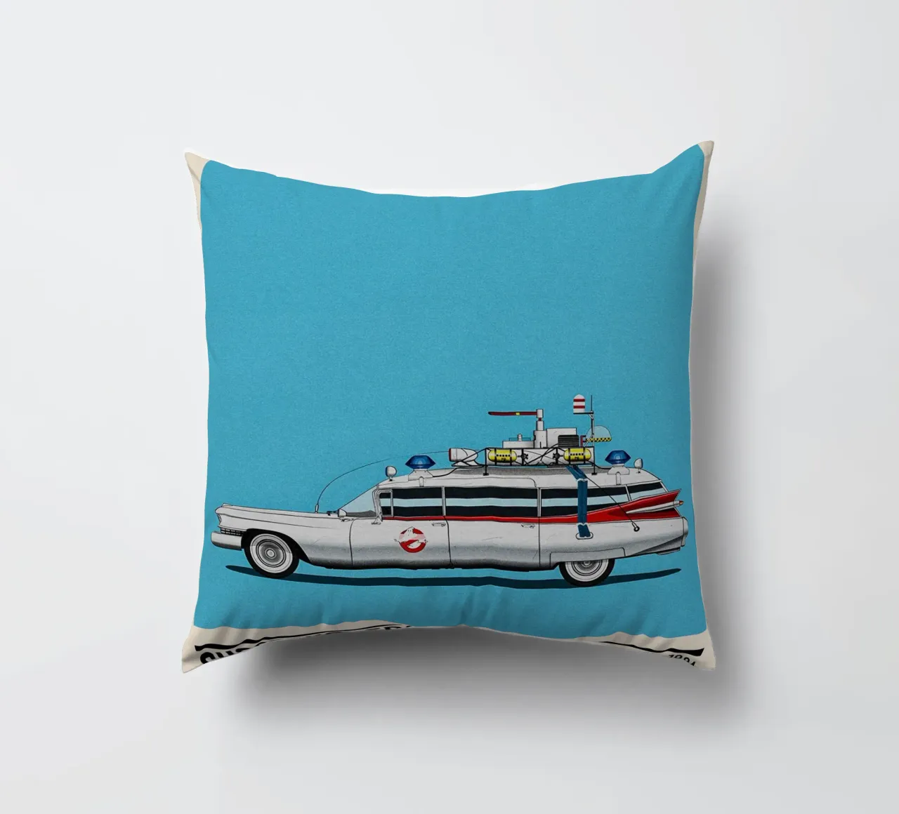 Ghost Busters car movie cuscino da TheArtstudio