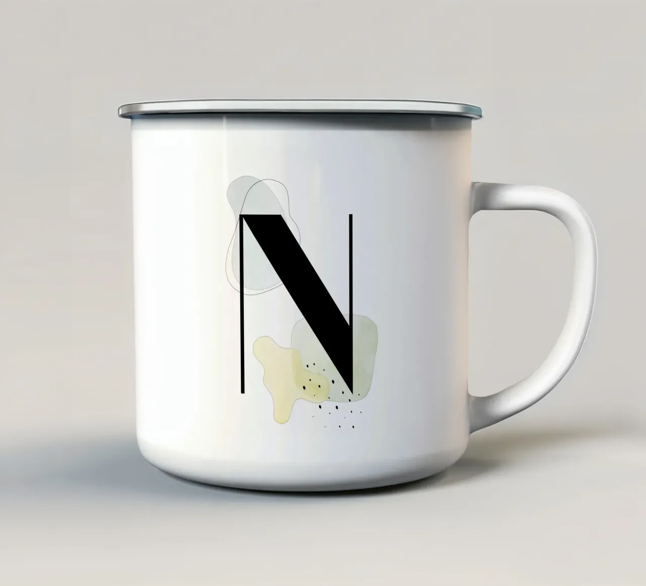 Lettera "N" - design dipinto a mano tazza in smalto da Kate Brunch Design