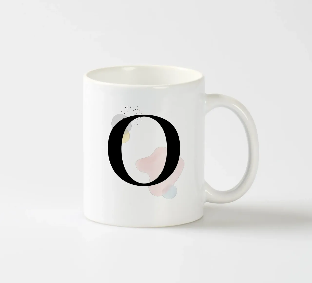 Lettera "O" - design dipinto a mano tazza in ceramica da Kate Brunch Design