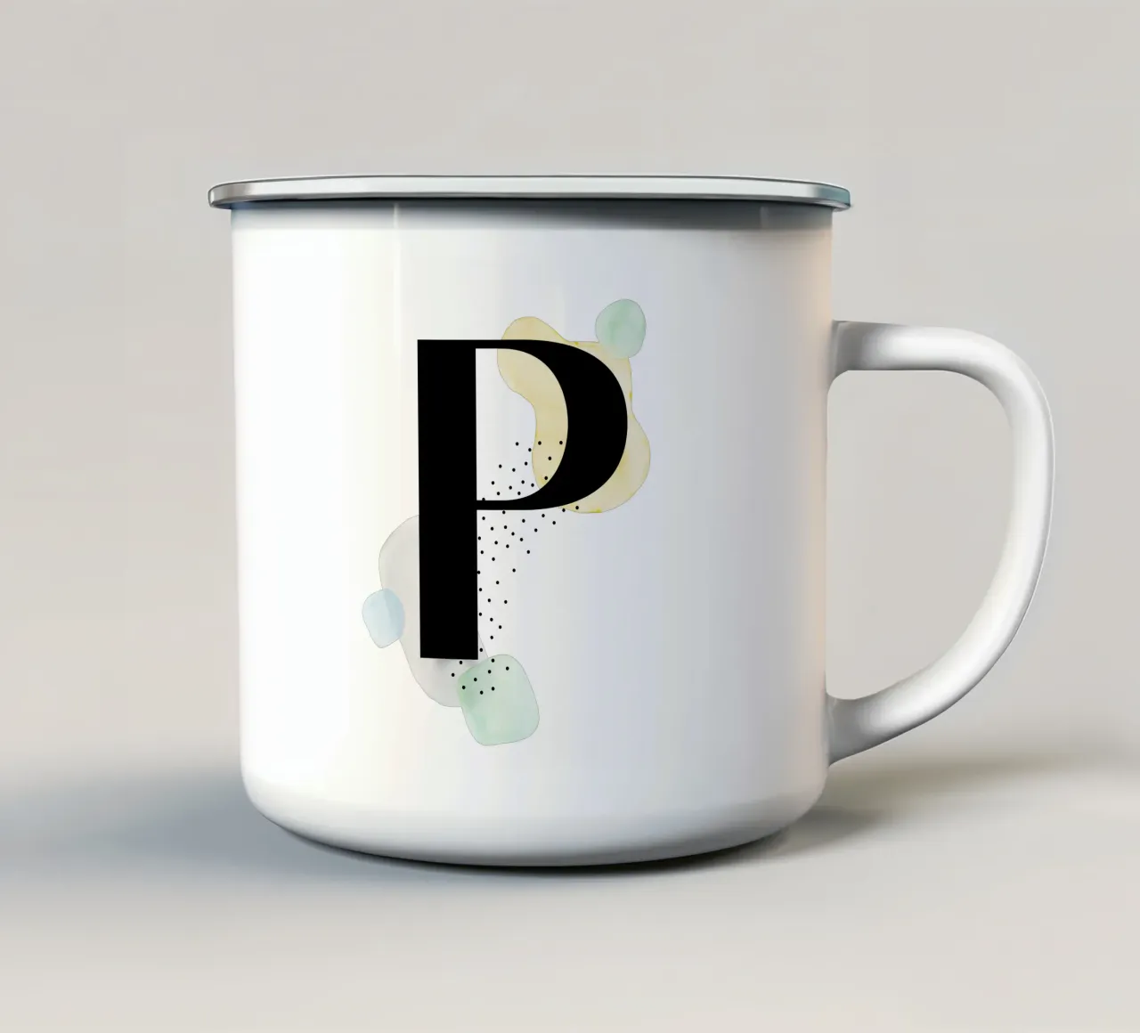 Lettera "P" - design dipinto a mano tazza in smalto da Kate Brunch Design