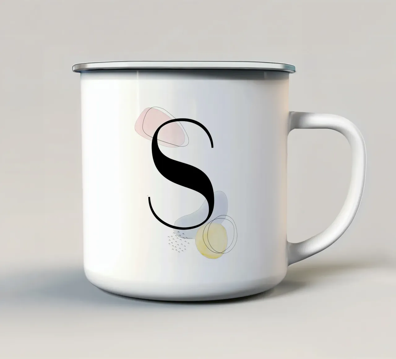 Lettera "S" - design dipinto a mano tazza in smalto da Kate Brunch Design