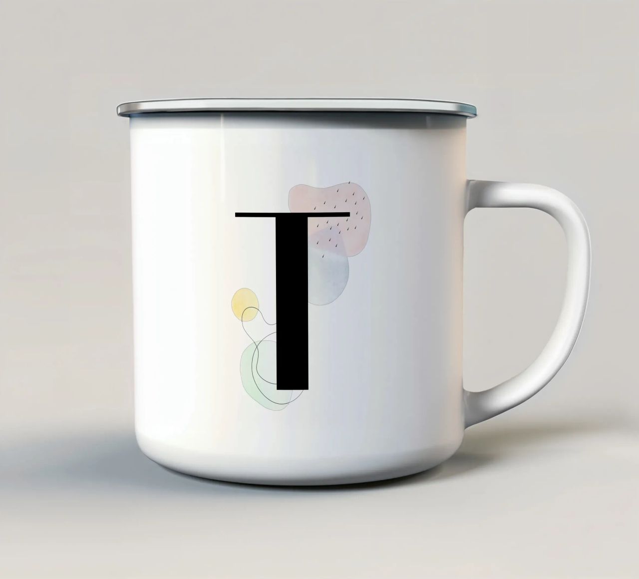 Lettera "T" - design dipinto a mano tazza in smalto da Kate Brunch Design